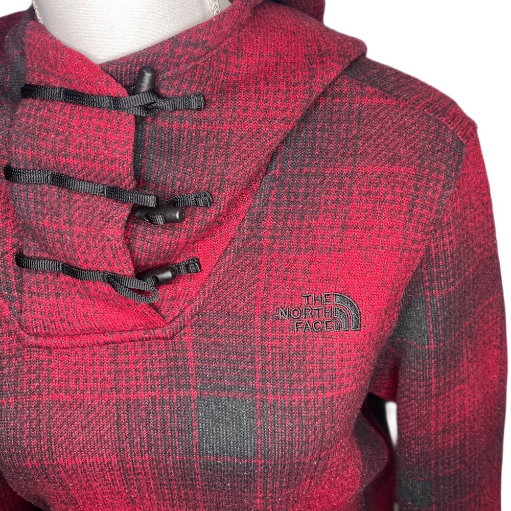 The North Face Women's Red and Black Jacket - Picture 2 of 4